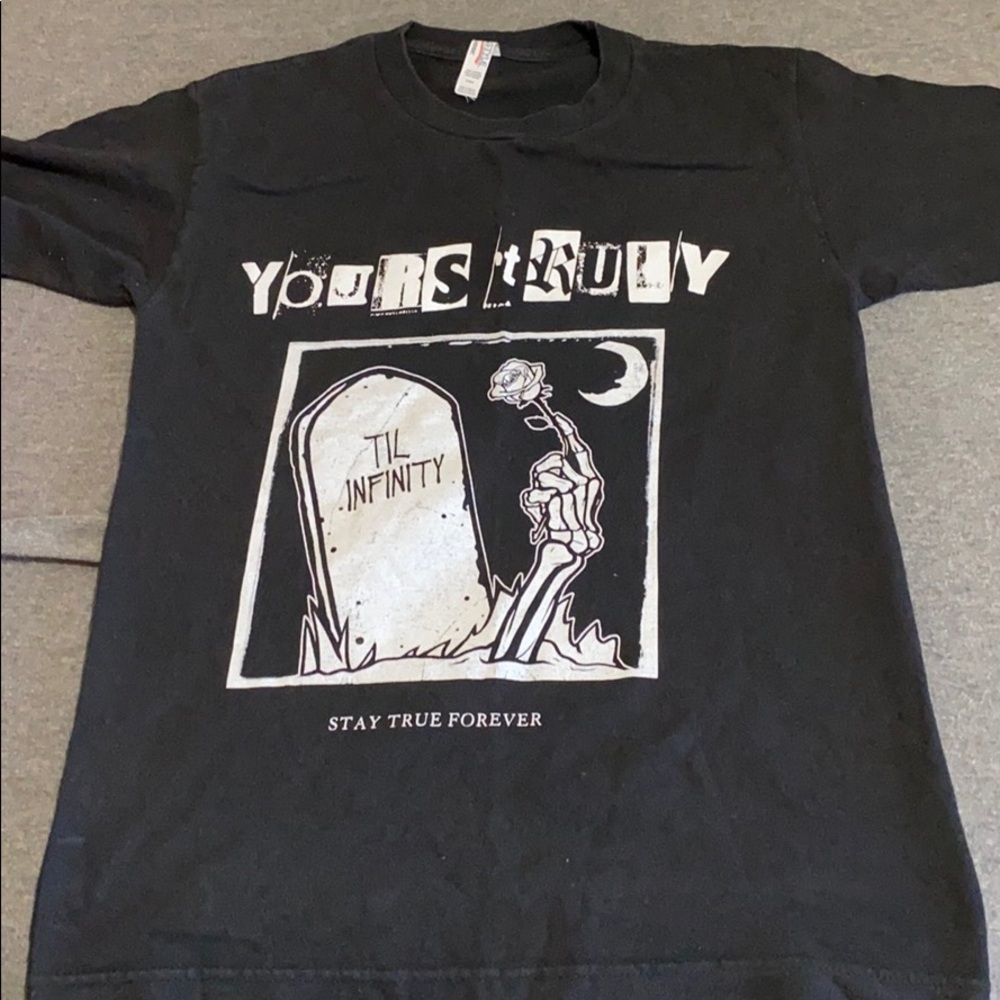 T shirt